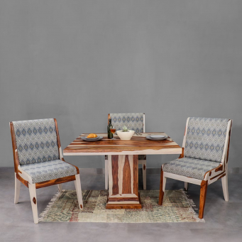 Dining Tables & Chairs